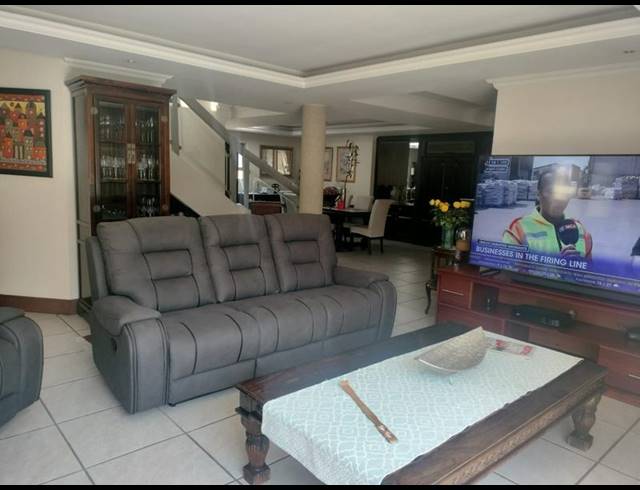 3 BEDROOM HOUSE FOR SALE IN BRUMMERIA